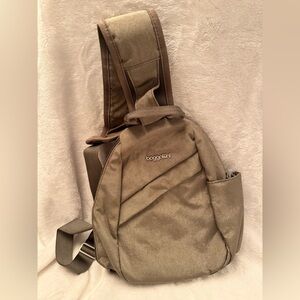 Baggalini Sling - used once